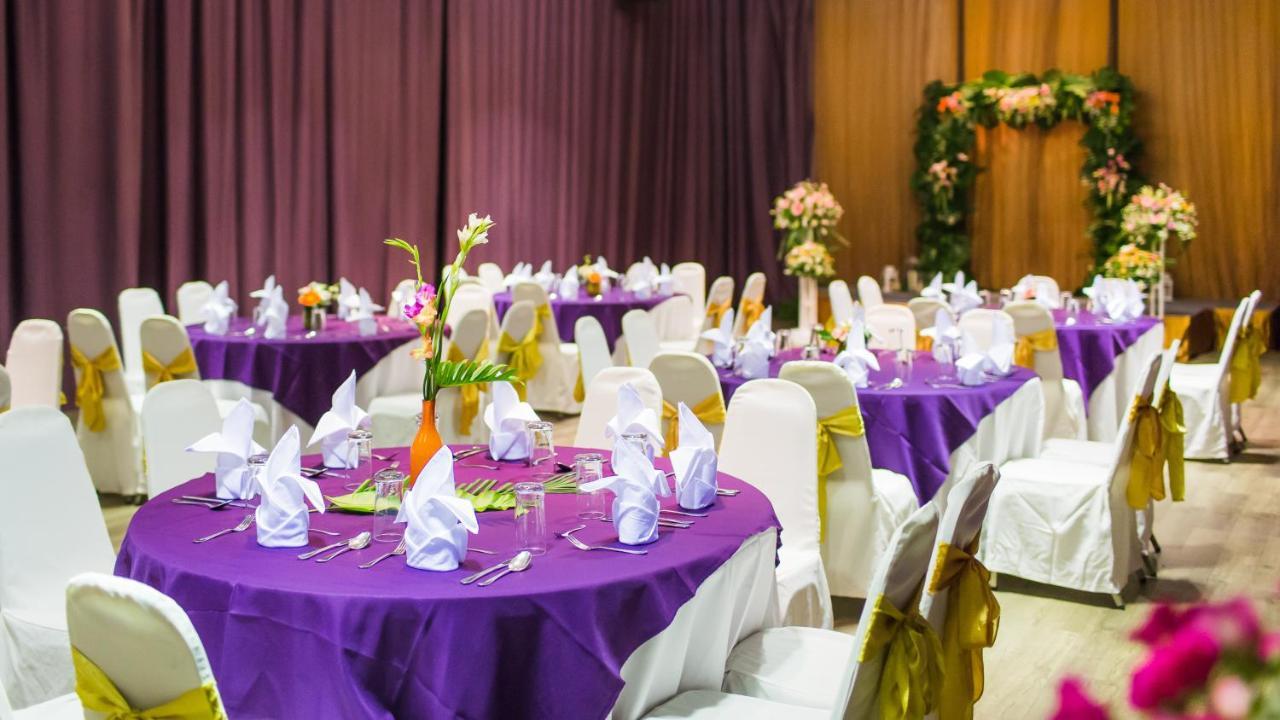 Sandalay Resort Патая Екстериор снимка